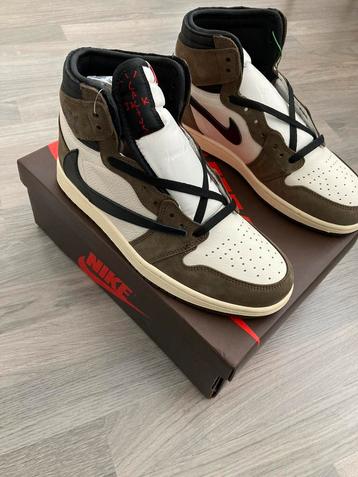 Nike Travis Scott Dark Mocha beschikbaar voor biedingen