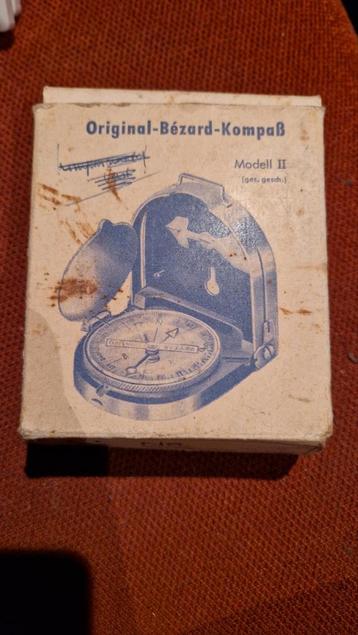 bézard militair kompas circa 1940 zonder enige schade beschikbaar voor biedingen