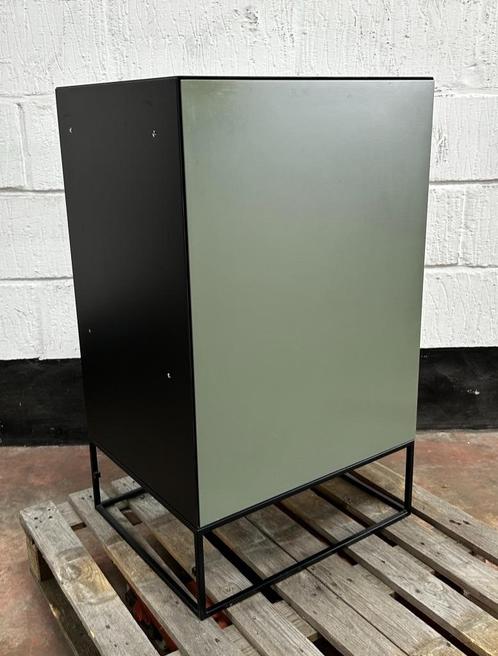 Pastoe kast, Vision '90, Huis en Inrichting, Kasten | Dressoirs, Gebruikt, Minder dan 50 cm, 25 tot 50 cm, Met deur(en), Met plank(en)