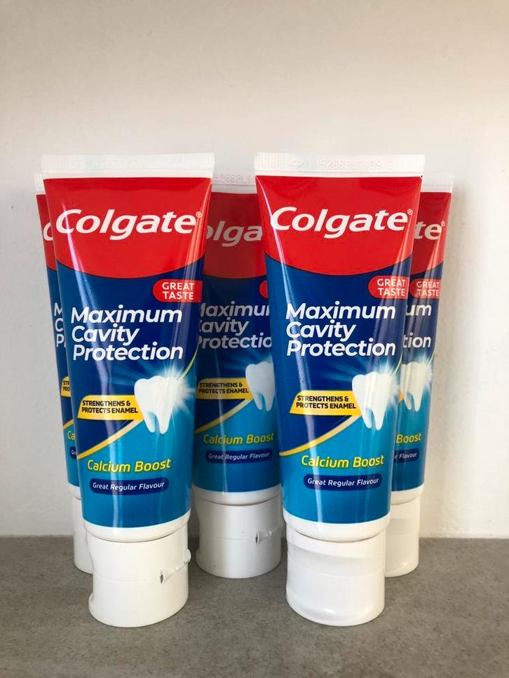 5 x Colgate tandpasta Maximum Cavity Protection 75 ml, Handtassen en Accessoires, Uiterlijk | Mondverzorging, Nieuw, Tandpasta