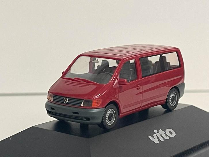 Herpa MB Vito personen busje PC- box 1:87, Hobby & Loisirs créatifs, Voitures miniatures | 1:87, Comme neuf, Bus ou Camion, Herpa