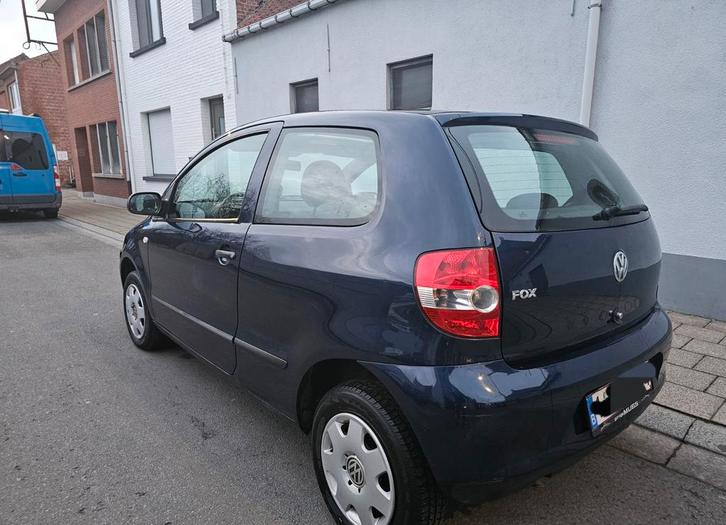 Volkswagen Fox 1.2 benzine 94000km airco open dak
gekeurd, Auto's, Volkswagen, Particulier, Fox, Benzine, Handgeschakeld, Ophalen
