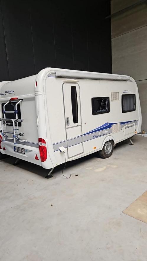 hobby440SFr Excellent, Caravans en Kamperen, Caravans, Particulier, tot en met 2, 1000 - 1250 kg, Treinzit, Hobby, Dwarsbed, Vast bed