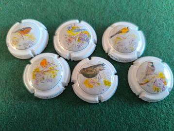 6 Champagne capsules ,thema vogels  beschikbaar voor biedingen