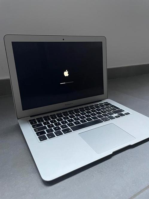 Apple MacBook Air (2015), Computers en Software, Apple Macbooks, Zo goed als nieuw, MacBook Air, 13 inch, Minder dan 2 Ghz, 128 GB of minder