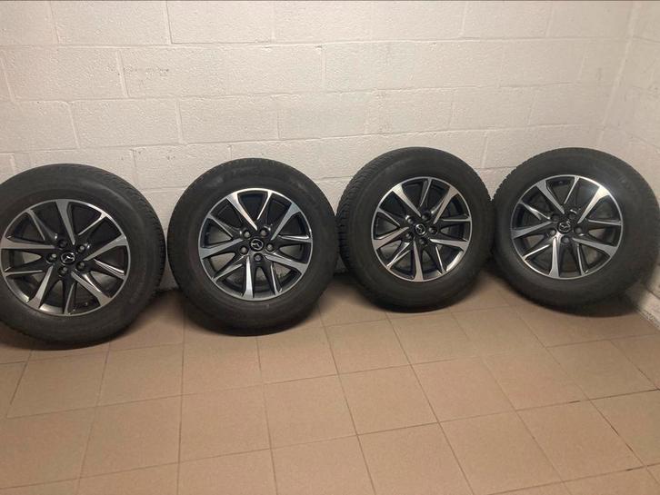 Set van 4 aluminium velgen en 4 winterbanden Mazda CX5, Auto-onderdelen, Banden en Velgen, Banden en Velgen, Winterbanden, 17 inch