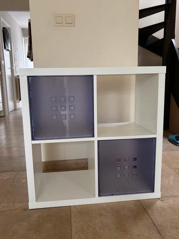 1 Etagère Kallax Ikea 77 x 77 beschikbaar voor biedingen