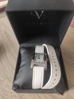 Montre Victoria, Bijoux, Sacs & Beauté, Montres | Femmes, Enlèvement, Comme neuf