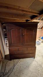 Vol eiken kast, Enlèvement