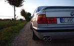 BMW 520i e34 met kvv, Argent ou Gris, 4 portes, Boîte manuelle, Alcantara