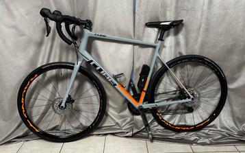 Cube koersfiets beschikbaar voor biedingen