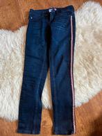 Jeans Vingino 9 jaar, Broek, Meisje, Ophalen of Verzenden, Zo goed als nieuw