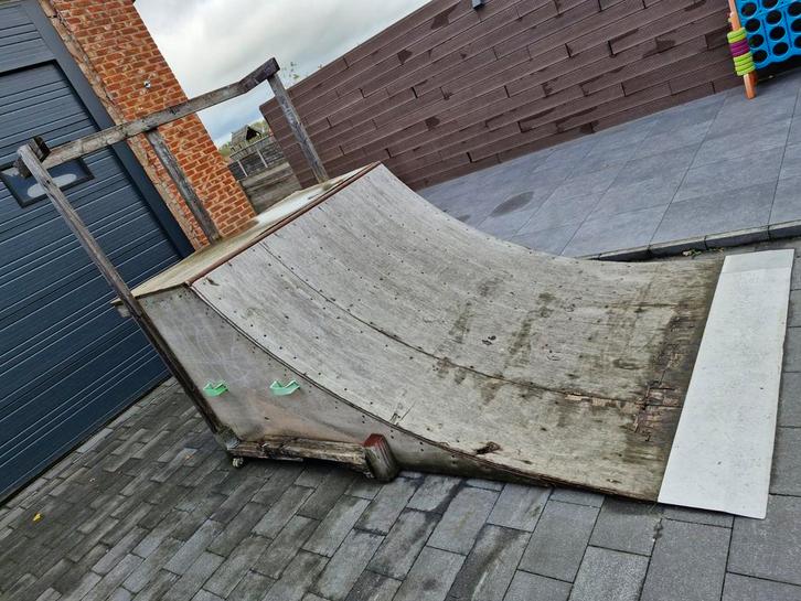 Gratis, zeer stevige skateramp, Sport en Fitness, Skateboarden, Gebruikt, Ophalen