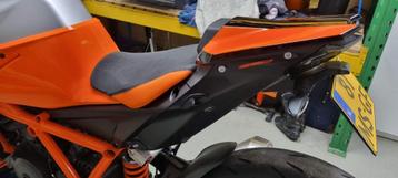 Housse de siège KTM 1290 à partir du modèle 2020 disponible aux enchères