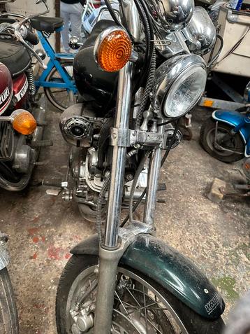 Yamaha virago 750 POUR PIÈCE 