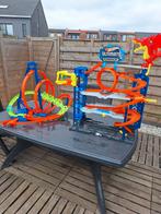 Hot weels racebaan en garage, Ophalen, Zo goed als nieuw, Racebaan