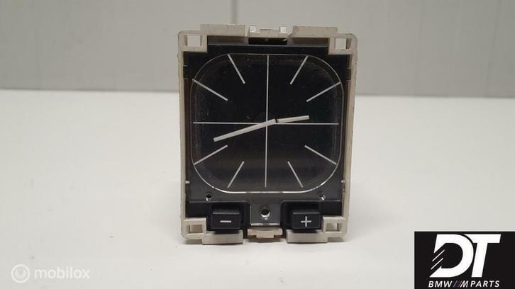 Klokje BMW 3-serie E30 ('83-'92) 62131376903, Auto-onderdelen, Dashboard en Schakelaars, BMW, Gebruikt, Ophalen of Verzenden