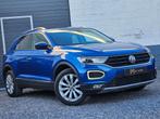 Volkswagen T-Roc 1.5 TSI * LED * virtual cockpit *, Auto's, Volkswagen, 1330 kg, 4 cilinders, Blauw, Bedrijf