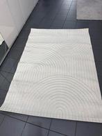 Tapijt 133x190cm, Huis en Inrichting, Stoffering | Vloerbedekking, Ophalen, Zo goed als nieuw, Tapijt