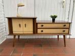 Vintage Scandinavisch klein dressoir/dressoir, Ophalen, Gebruikt