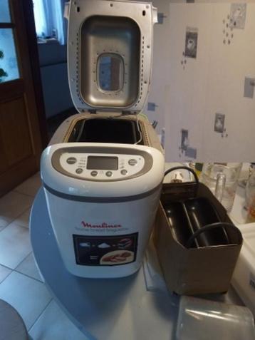 machine à pain Moulinex peu utilisée beschikbaar voor biedingen