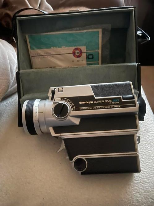 Vintage 8 mm camera voor onderdelen merk Sankyo, Collections, Appareils photo & Matériel cinématographique, Enlèvement ou Envoi