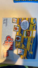 Wie is het? (Gezelschapspel), Hobby en Vrije tijd, Gezelschapsspellen | Overige, Ophalen of Verzenden, Zo goed als nieuw