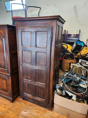 oude kastje vr jassen (  inkom ) beschikbaar voor biedingen