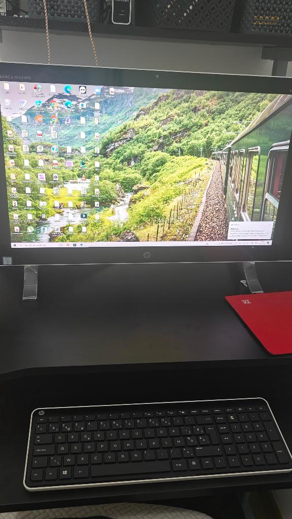 Pc tout dans l'ecran, Informatique & Logiciels, Ordinateurs de bureau, Utilisé, 4 Ghz ou plus, HDD, SSD, 8 GB, Gaming, Virtual Reality