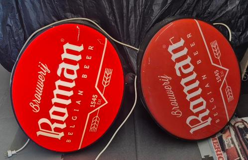Lichtreclame Roman Bier, Verzamelen, Merken en Reclamevoorwerpen, Gebruikt, Lichtbak of (neon) lamp, Ophalen