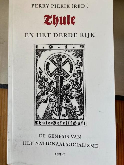 Perry Pierik - Thule en het Derde Rijk, Livres, Guerre & Militaire, Comme neuf, Enlèvement ou Envoi