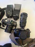2 analoge canon camera’s met bijhorende accesoires, Ophalen, Gebruikt, Canon