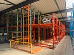 Magazijnrekken met verdiep en lift, Ophalen