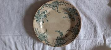  2 assiettes en porcelaine du Vieux Nimy