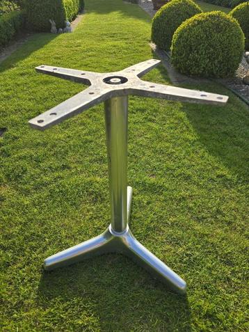 Pied de table 3 pièces en ALU, Pied de table, Rond, 50 à 100 cm, Enlèvement