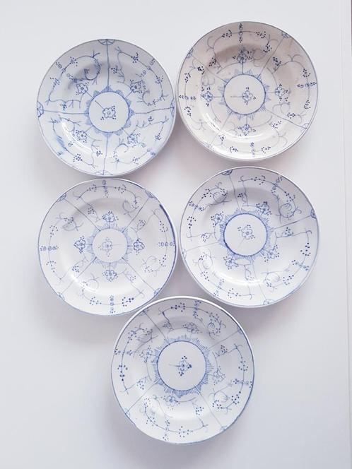 Lot de 5 petites assiettes anciennes - Style Boch Copenhague, Antiquités & Art, Antiquités | Services (vaisselle) pièces, Enlèvement