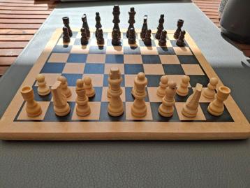 Jeu d’échecs, Enlèvement, Neuf