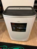 Mobiele airco AEG AXP26U558HW, Elektronische apparatuur, Airco's, Ophalen, Verwarmen, Zo goed als nieuw, Afstandsbediening