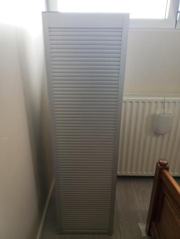 kastje beschikbaar voor biedingen