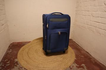 Reiskoffer 20 kg – stevig, lichtgewicht en met wieltjes beschikbaar voor biedingen