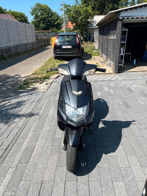 Scooter A klasse GTS vici, Fietsen en Brommers, Snorfietsen en Snorscooters, Gebruikt, Ophalen