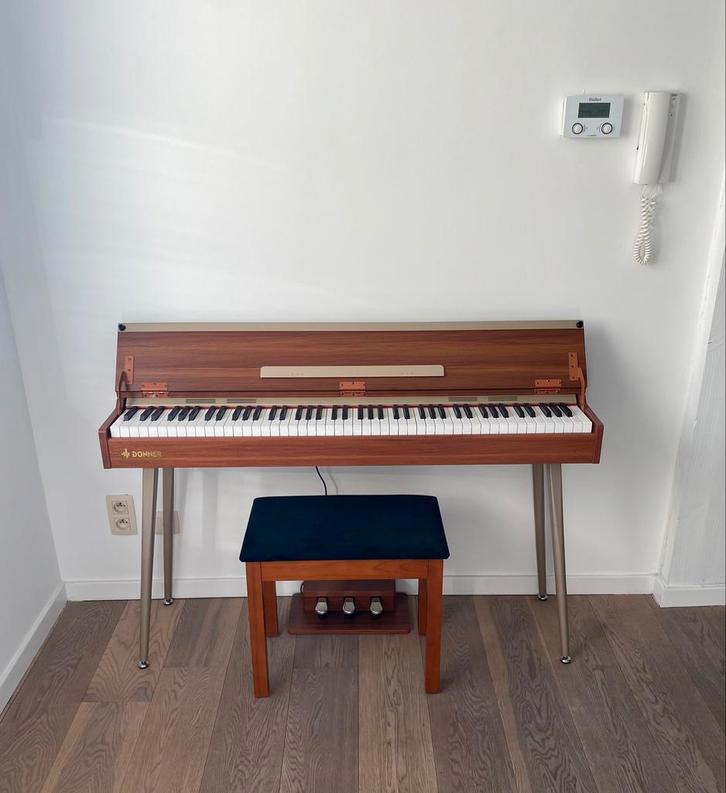 Donner DWP-10 digitale piano + Donner pianobank - Walnoot, Muziek en Instrumenten, Piano's, Zo goed als nieuw, Piano, Bruin, Digitaal