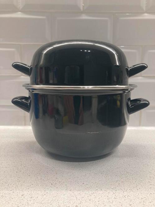 Mosselpot, Huis en Inrichting, Keuken | Potten en Pannen, Zo goed als nieuw, Ophalen