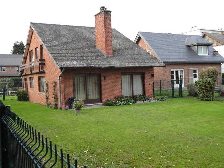 Maison a vendre a Hannut situation idéale, Immo, Huizen en Appartementen te koop, Provincie Luik, 500 tot 1000 m², Vrijstaande woning