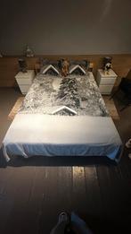 Bed 140x200 with bedside table and mattress, Huis en Inrichting, Ophalen, Zo goed als nieuw