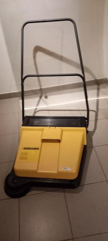 Bladveger beschikbaar voor biedingen