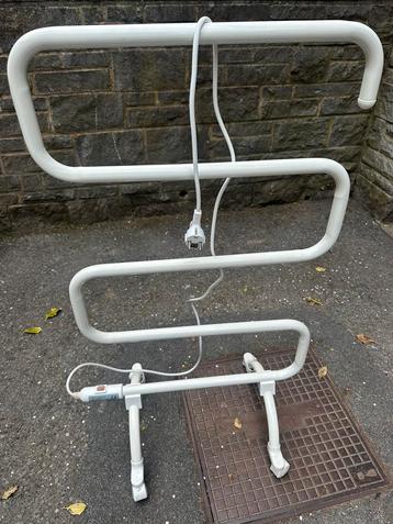 Sèche serviettes électrique, Enlèvement, Comme neuf