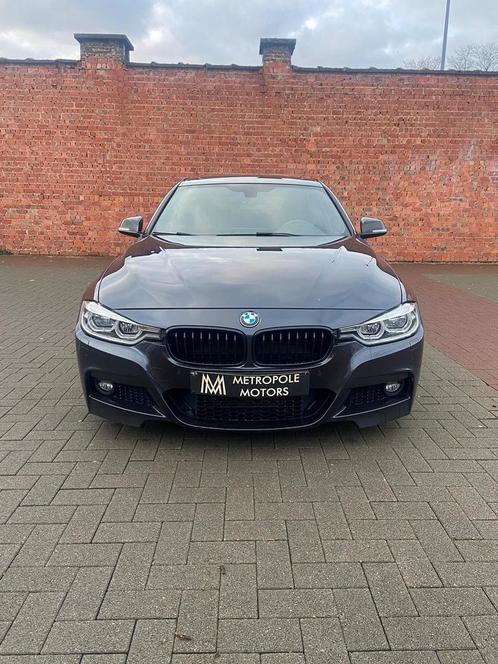 BMW 320 D M-Pack, Autos, BMW, Entreprise, Série 3, Rétroviseurs électriques, Intérieur cuir, Attache-remorque, Diesel, Boîte manuelle