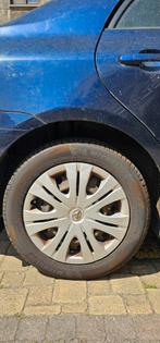 Met keuring bewijs geen opmerkingen, Auto's, Toyota, Euro 6, Blauw, Airbags, 5 deurs