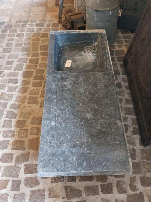 oude hardstenen gootsteen met bijbehorend gootsteenblad, Doe-het-zelf en Bouw, Overige Doe-Het-Zelf en Bouw, Gebruikt, Ophalen